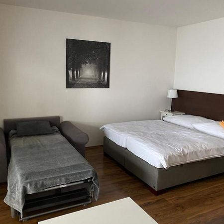Apartman Viktoria 5 Ruzomberok Esterno foto