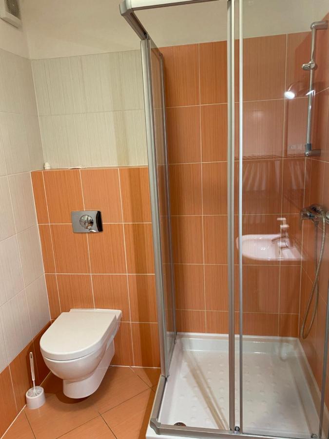 Apartman Viktoria 5 Ruzomberok Esterno foto